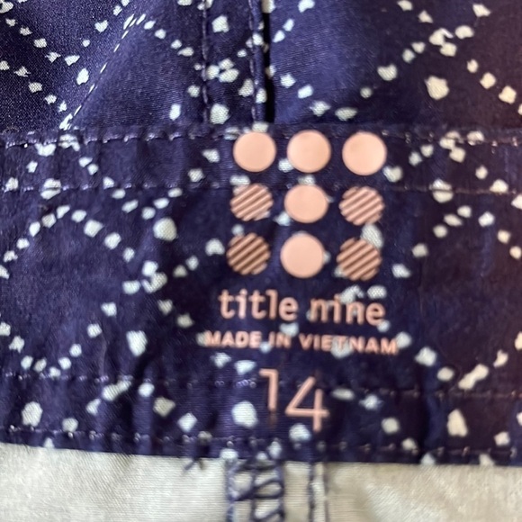 𝅺TITLE Nine skirt, size 14, - Picture 3 of 7